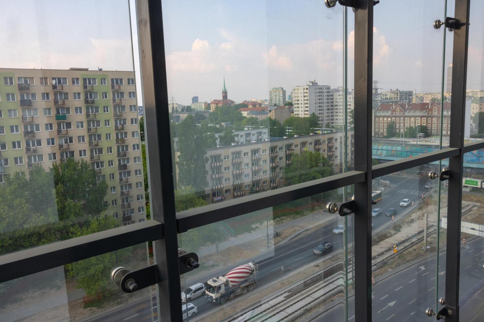 Warszawski Hongkong, Kultowe Miejsce وارسو المظهر الخارجي الصورة